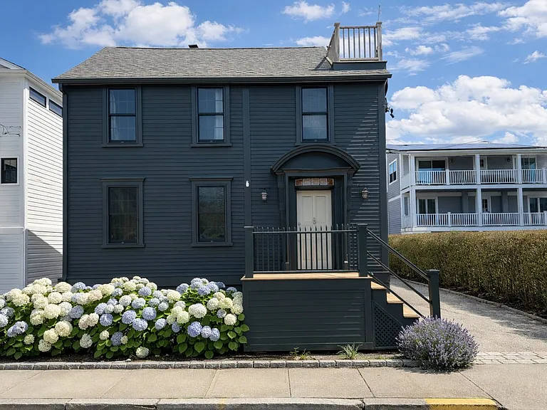 24A Houston Ave — Photo 1