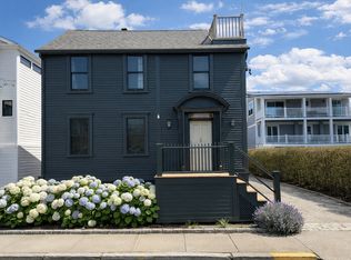 24 Houston Ave, Newport, RI 02840