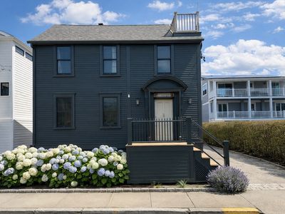 24 Houston Ave, Newport, RI, 02840