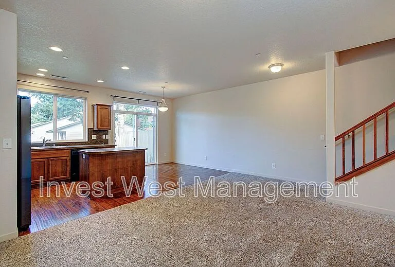 5215 NE 83rd Pl — Photo 30