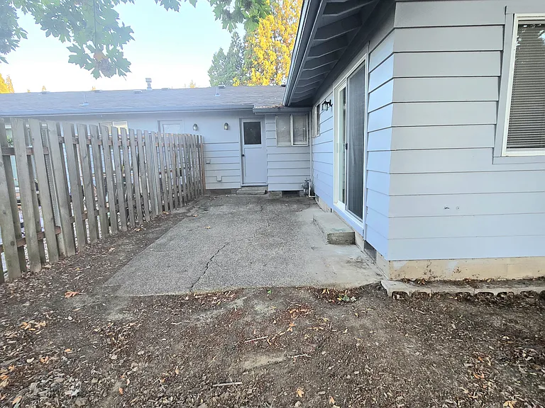 709 NE Donelson Rd #709 — Photo 32