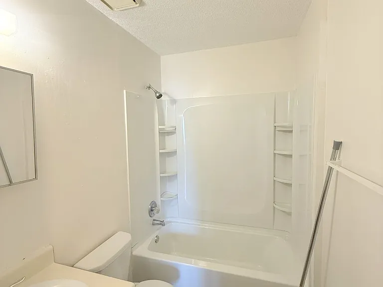 116D Michael Ave — Photo 17