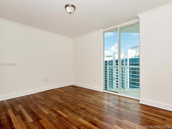 3rd image of 5900 Collins Ave APT 2106