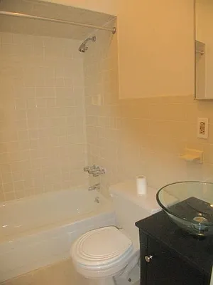 Rented by New York Residence | media 20