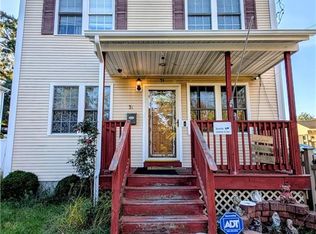 31 Burrows St, Providence, RI 02907