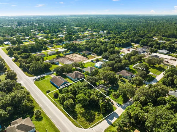 7886 105th Court, Vero Beach, FL 32967