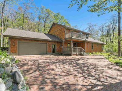 350 Birchwood Dr, Harbor Springs, MI, 49740