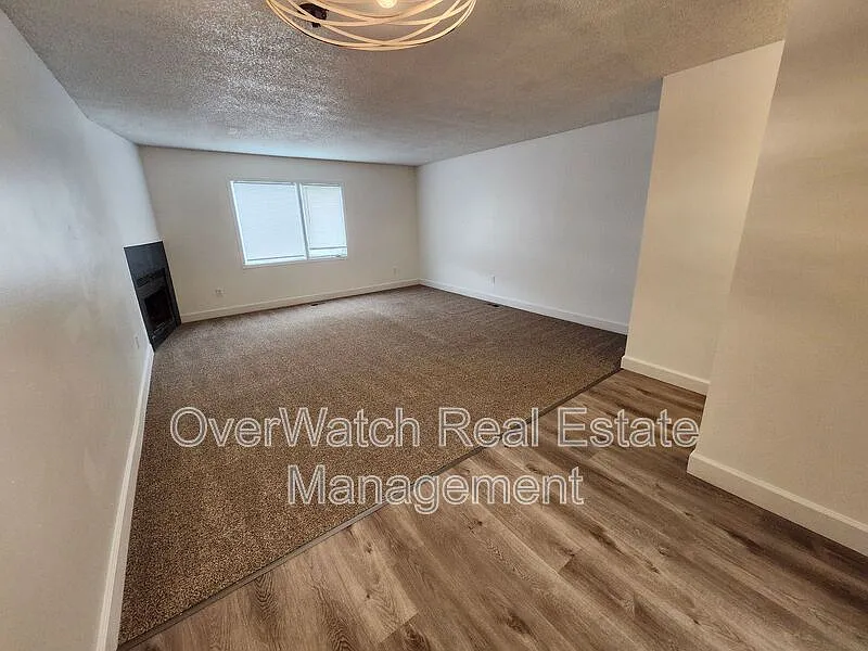 2 bed, 1.5 bath, $1,700 — Photo 4