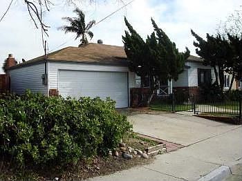 2nd image of 1717 Skyline Dr