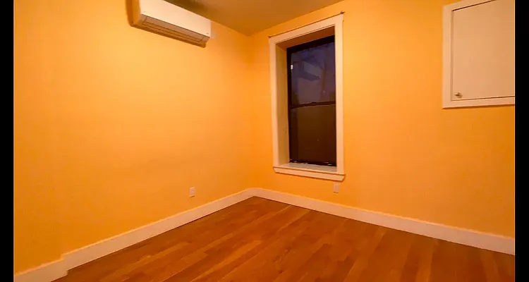 Rented by Redfin Real Estate | media 20