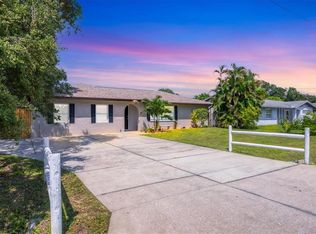 4541 Barton Dr, Sarasota, FL 34232