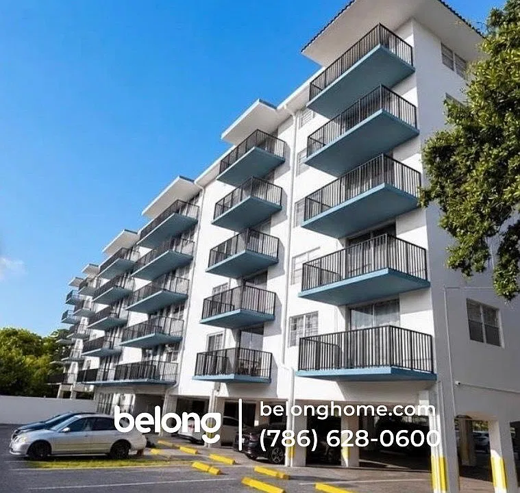 12590 NE 16th Ave #605