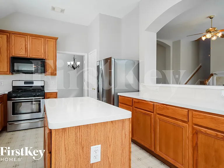 11507 Chippewa Ridge Ct — Photo 6