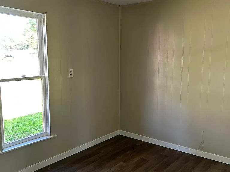 524 S Hamilton St — Photo 3