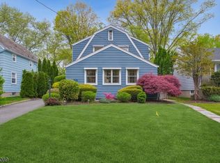 61 Burnett Ter, Maplewood Twp., NJ 07040