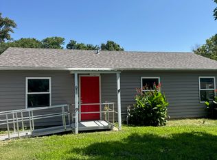 1226 E Denver Dr, Wichita, KS 67219