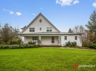 8520 Warren Woods Rd, Lakeside, MI 49128