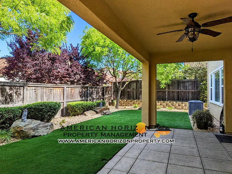 803 Calico Dr — Photo 9