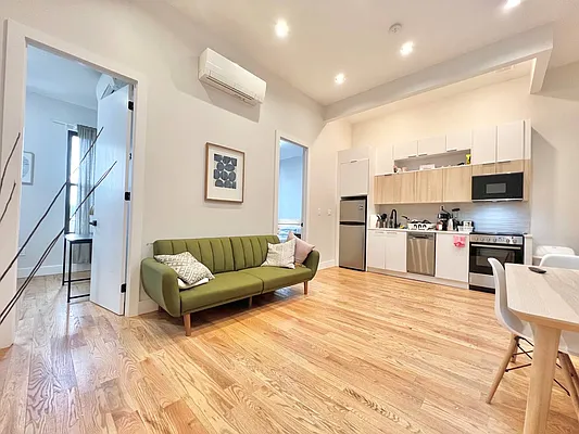 Rented by Doorway NYC, LLC | media 8