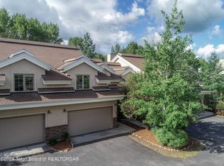 129 Cobble Creek Ln, Driggs, ID 83422