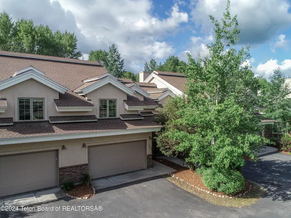 129 Cobble Creek Ln, Driggs, ID 83422