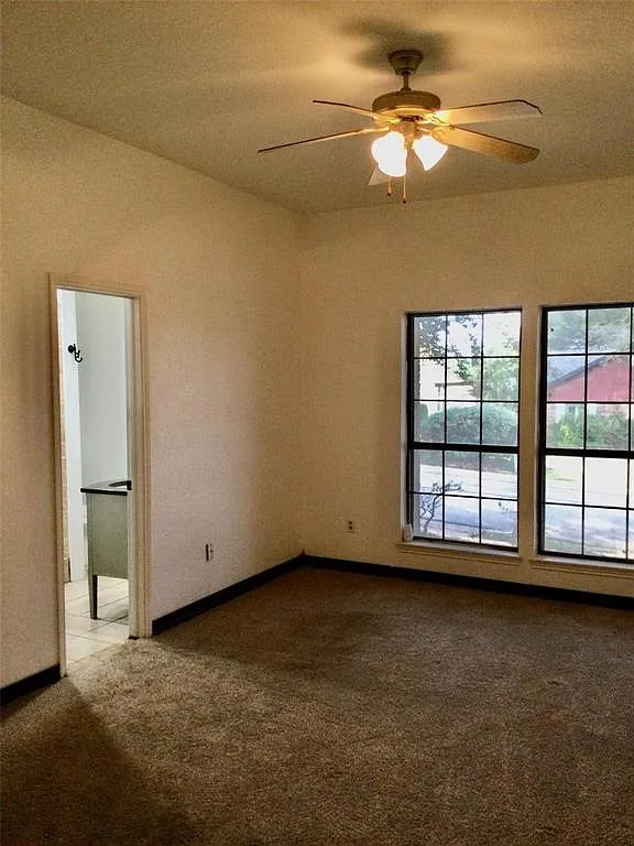 3 bed, 2.0 bath, 1765 sqft, $2,150 — Photo 4