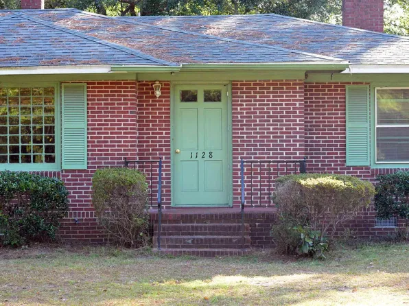 1128 Mathis Ct, Camden, SC 29020