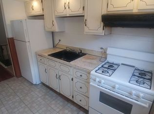 2215 S Bonsall St, Philadelphia, PA 19145