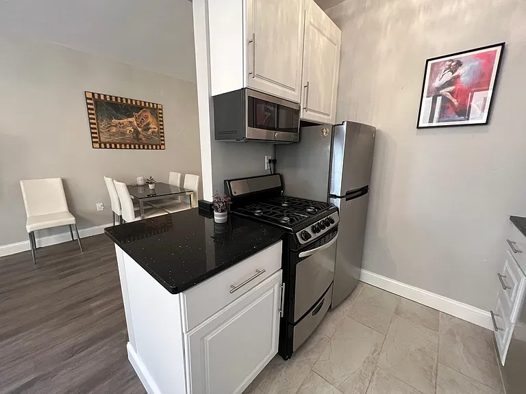 522 21st St NW #202 — Photo 12