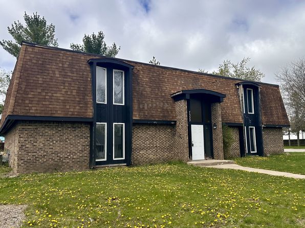 7322 Noble St #2-1
