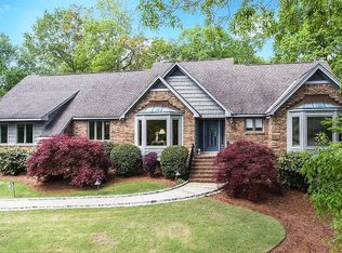 1215 Lake Forest Cir, Birmingham, AL 35244