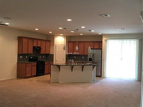 3rd image of 10086 Pacific Peak St #0