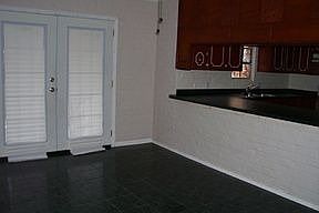 5th image of 3207 N 21st 1/2 St