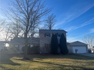 660 Orchard Rd, Willoughby, OH 44094