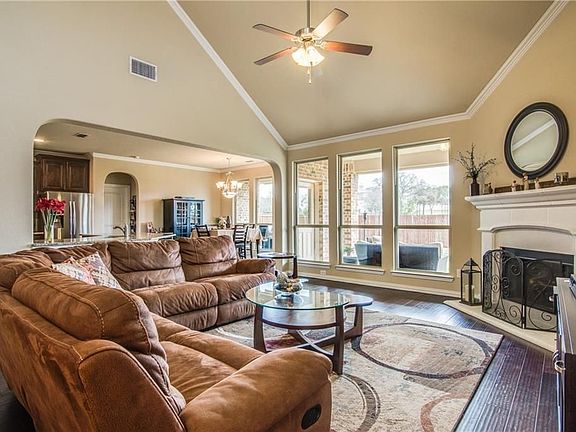 5th image of 120 Saratoga Dr