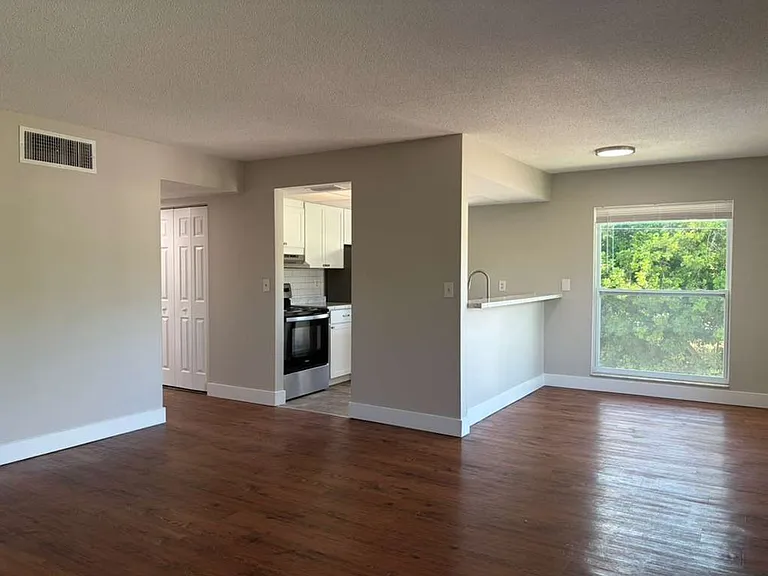 2202 57th St S #108 — Photo 3