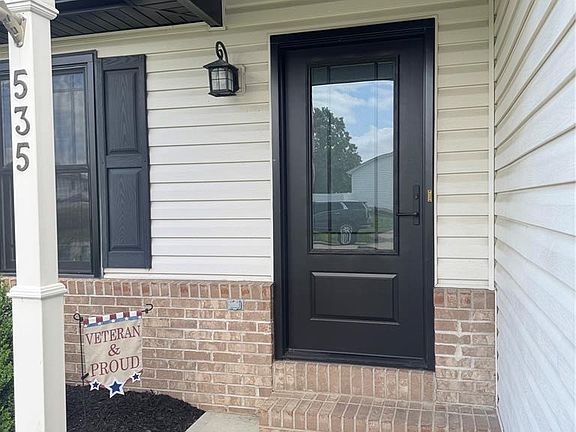 4th image of 535 Shamrock Dr