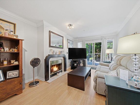 2nd image of 22275 123rd Ave #203