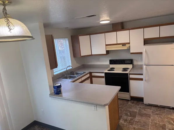 r516, 516 J St #518-1, Medford, OR 97501