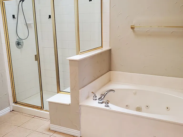 532 Silver Maple Dr — Photo 16