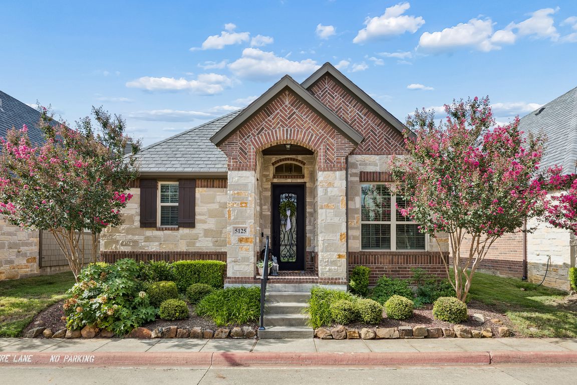 5125Kentwood_001