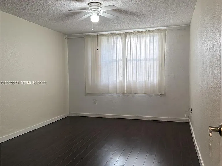 8225 Lake Dr #107 — Photo 5