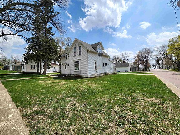 3rd image of 1304 3rd St