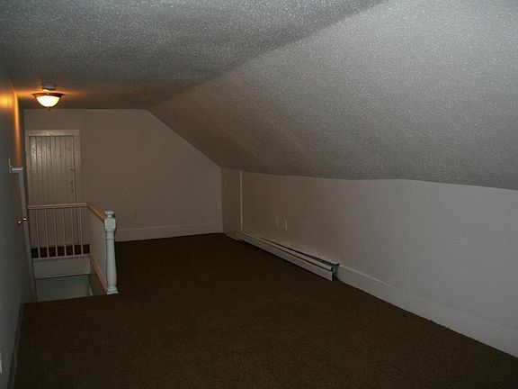 5th image of 1 Titcomb St APT 5