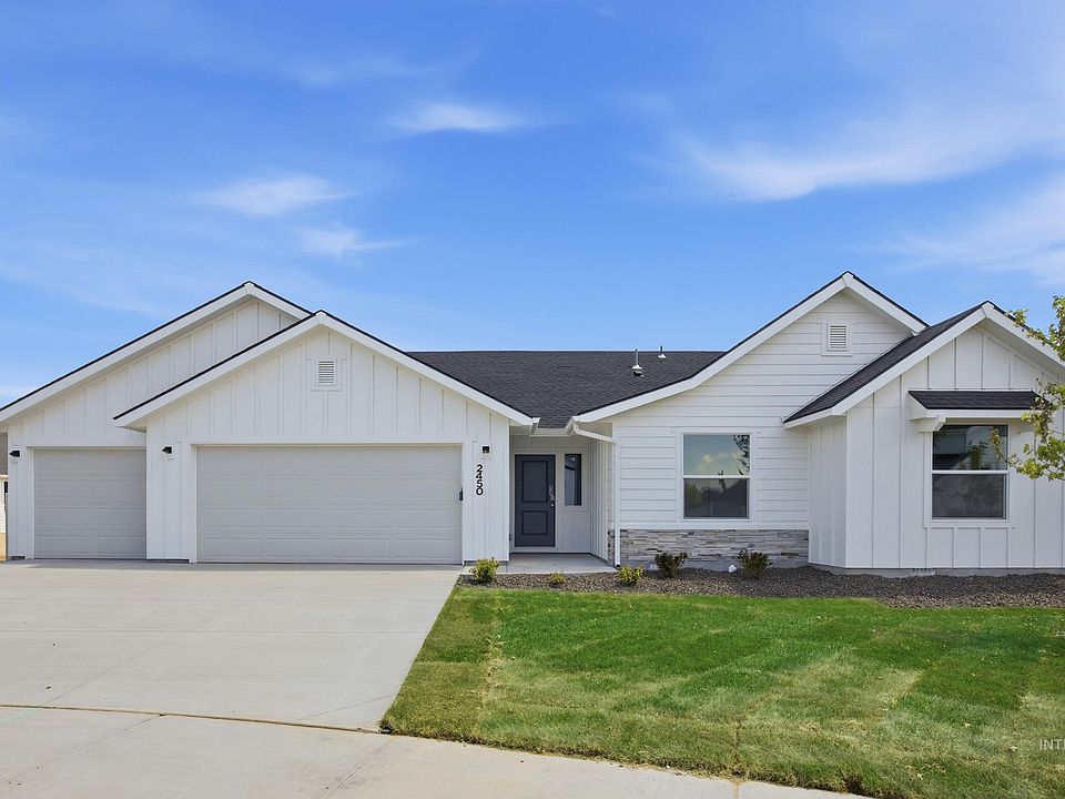 1st image of 2450 W Clegane Ct