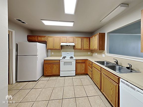 4th image of 524 N Brentwood Ave #A