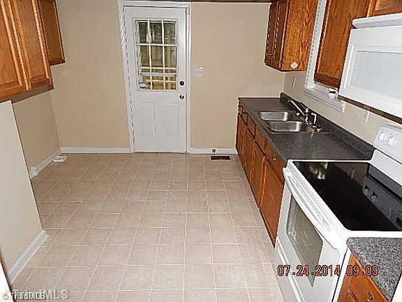 4th image of 4816 Swepsonville Saxapahaw Rd
