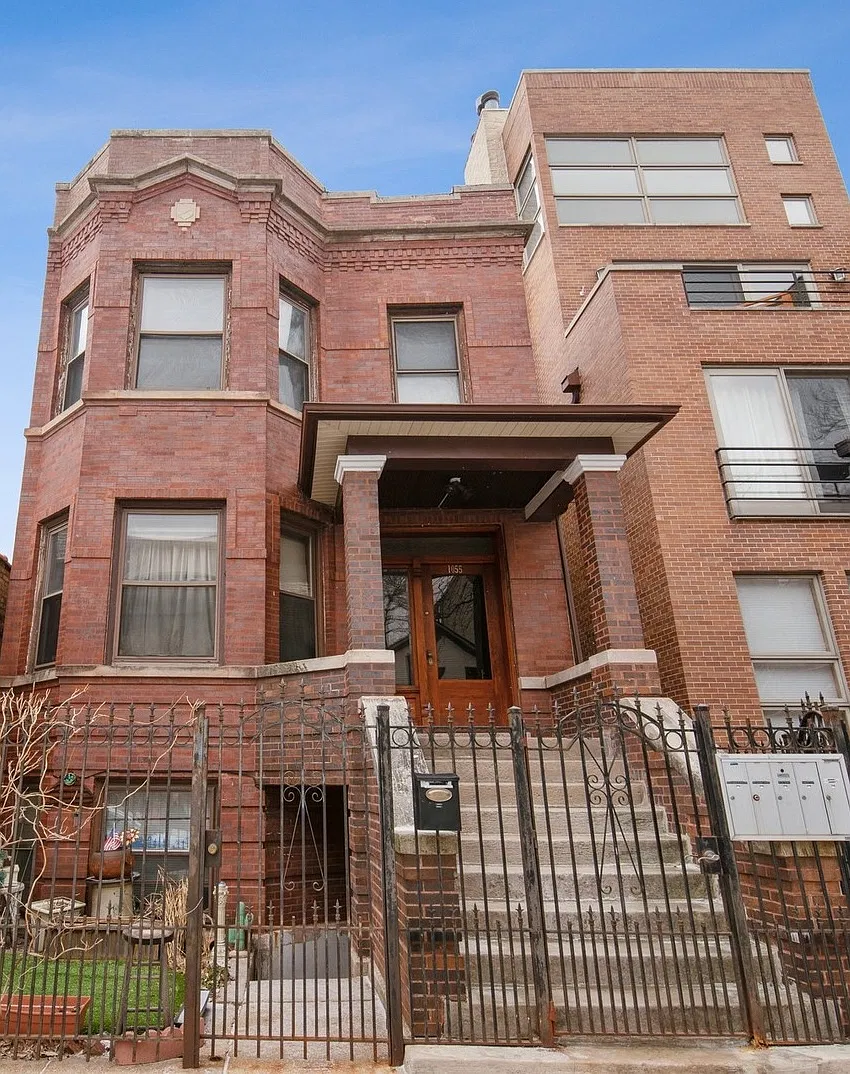 2 bed, $3,475 — Photo 1