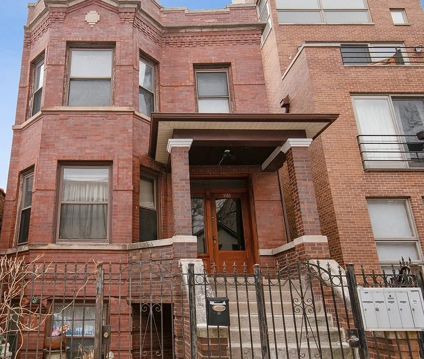 1055 N Wolcott Ave #2F