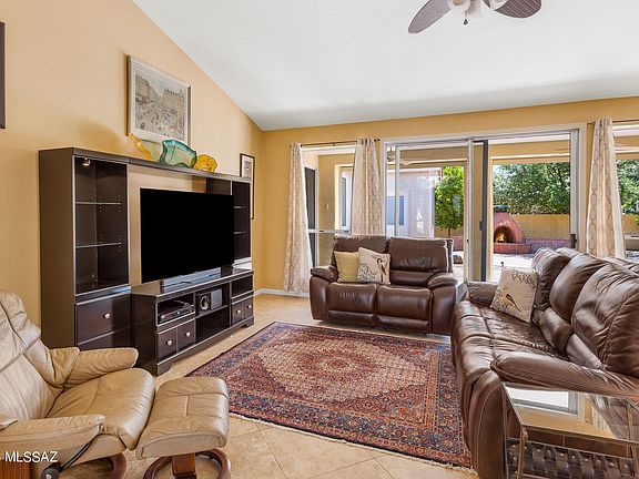5th image of 38425 S Apache Peak Dr